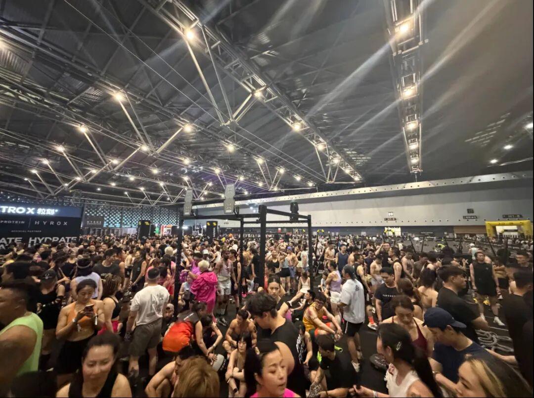 穆帅收获执教西甲主场50胜仅用58场，为历史第三快